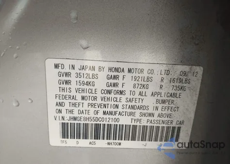 2013 Honda Fit Sport z USA, uszkodzony, nr VIN JHMGE8H55DC012100